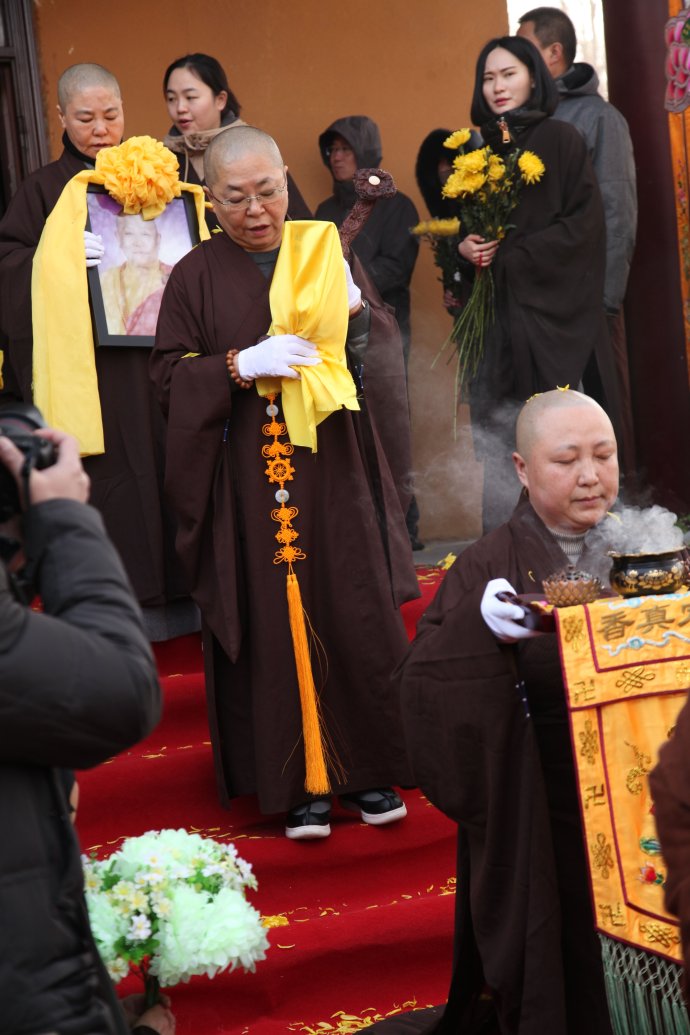 「佛教」黑龙江大庆果城寺举行上果下成老法师法体移灵仪式 「佛教」黑龙江大庆果城寺举行上果下成老法师法体移灵仪式