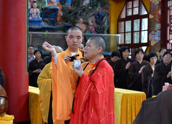 「佛教」湖南东山古寺隆重举行万缘法会熏坛洒净仪式 「佛教」湖南东山古寺隆重举行万缘法会熏坛洒净仪式