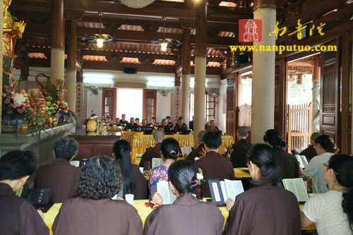 「佛教」福建厦门万石莲寺启建为期七天的地藏法会
