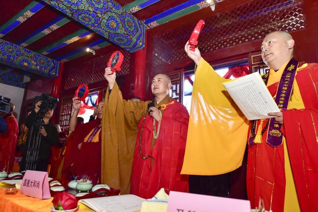 「佛教」山西石楼寺落成庆典暨全堂诸佛菩萨圣像开光法会举行