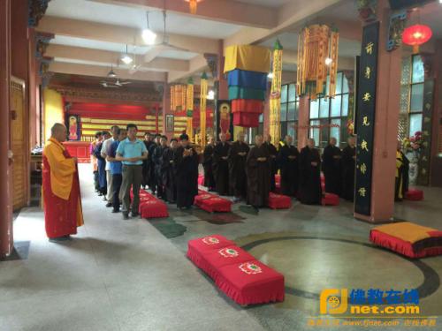 「东方之星号」湖北多家寺院为“东方之星”客轮翻沉事件祈福
