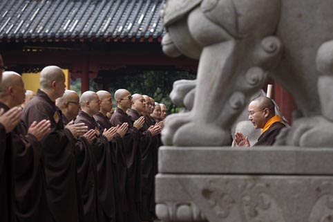 「菩萨戒」浙江绍兴炉峰禅寺传戒法会：教三坛请戒、三坛正授