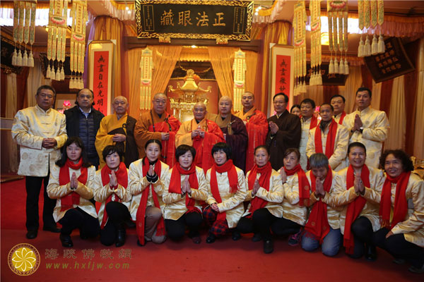 「弘法寺」弘法寺隆重举行恭送本焕长老舍利赴湖北黄梅四祖寺永久安奉法会
