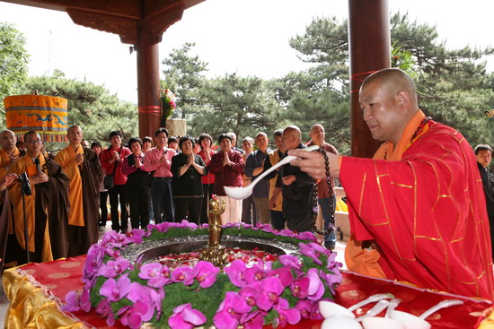 「佛教」北京灵光寺举行盛大浴佛法会 「佛教」北京灵光寺举行盛大浴佛法会