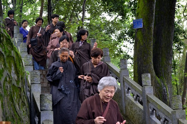 「佛教」湖南东山古寺隆重举行万缘法会熏坛洒净仪式 「佛教」湖南东山古寺隆重举行万缘法会熏坛洒净仪式