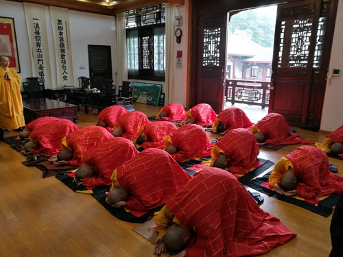 「佛教」广东韶关南华禅寺举行洞云正宗第五十二代传法仪式