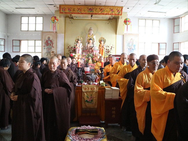 「佛教」甘肃甘谷县大像山永明寺举行佛七法会