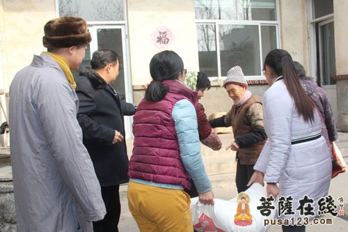 「佛教」山东济南义净寺第五届慈善慰问活动圆满结束