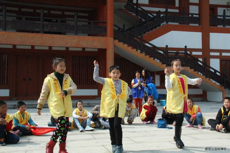 「佛学」江苏常州市武进区淹城宝林禅寺圆满举办第二期青少年佛学体验营