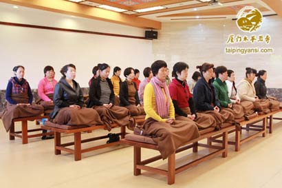 「八关斋戒」福建厦门太平岩寺举办禅三活动 戒毓法师主法八关斋戒