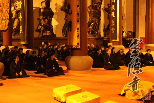 「灵隐寺」浙江灵隐寺三坛大戒法会第廿五天:讲比丘戒、和尚开示、菩萨居士习穿海青、搭衣 「灵隐寺」浙江灵隐寺三坛大戒法会第廿五天:讲比丘戒、和尚开示、菩萨居士习穿海青、搭衣