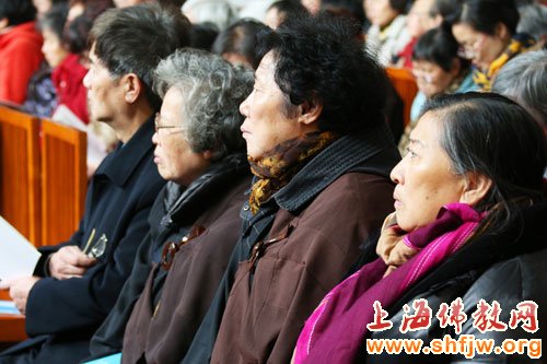 「佛教」上海市嘉定区佛教协会在万佛寺举行讲经法会