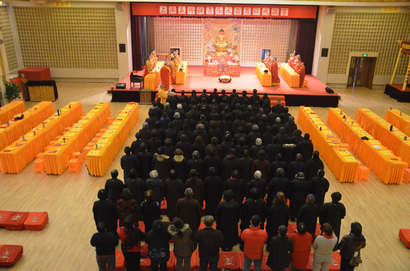 「佛教」上海玉佛禅寺举行2014年谢太岁吉祥大法会