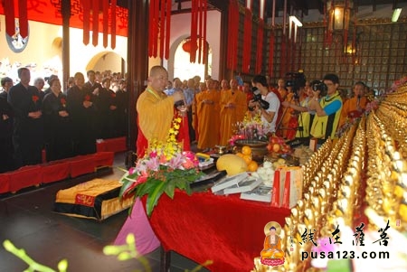 「佛教」上海玉佛寺隆重举行观世音菩萨圣像开光仪式