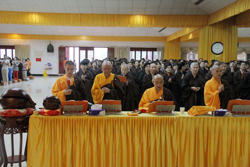 「弘法寺」观音菩萨成道日 广东深圳弘法寺举办“大悲忏”法会