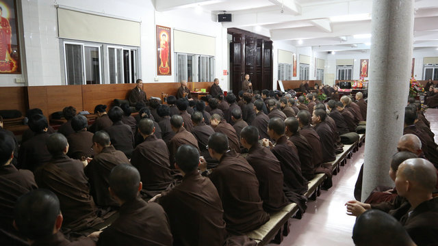 「佛教」广东尼众佛学院2015年度春季佛七法会圆满解七