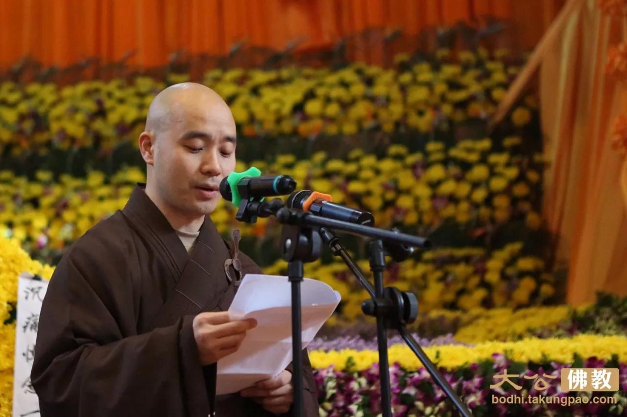 「佛教」感人肺腑 | 纯一法师泪送恩师一诚长老 《云间》动容全场念哭自己
