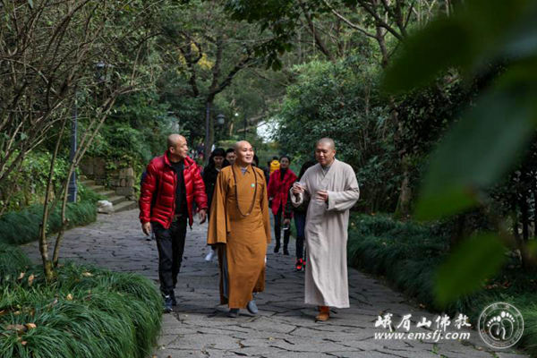 「灵隐寺」永寿大和尚一行参访灵隐寺、杭州佛学院 「灵隐寺」永寿大和尚一行参访灵隐寺、杭州佛学院