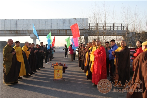 「浠水」广东深圳弘法寺隆重举行恭送本焕长老舍利赴湖北浠水胜乘寺永久安奉法会
