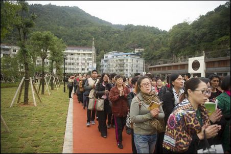 「佛教」浙江天圣山安福寺大型放生法会圆满举行