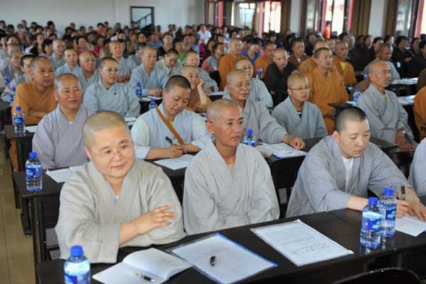 「佛教」黑龙江省佛教协会2011年寺院执事培训班在“海林报恩寺”举行 「佛教」黑龙江省佛教协会2011年寺院执事培训班在“海林报恩寺”举行