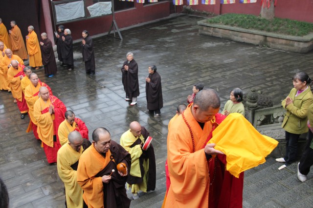 「佛教」重庆白沙寺隆重举行“心公上人舍利入塔安放仪式” 「佛教」重庆白沙寺隆重举行“心公上人舍利入塔安放仪式”