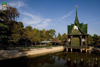 「建筑」环保“百万瓶寺” 泰国150万啤酒瓶建造寺庙