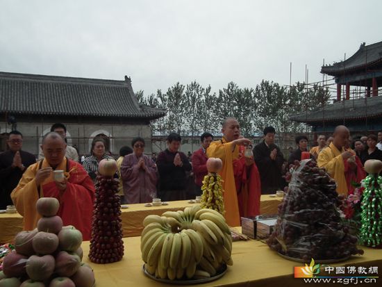 「佛教」河北沧州青县盘古寺隆重举行大雄宝殿上梁仪式 「佛教」河北沧州青县盘古寺隆重举行大雄宝殿上梁仪式