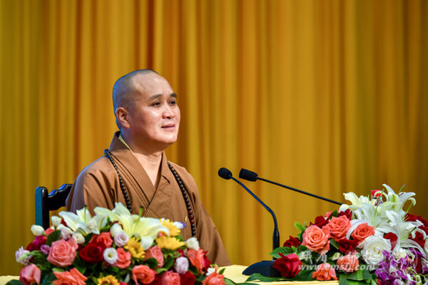 「峨眉山」《行愿》杂志“行愿十年·感恩盛典”在四川峨眉山大佛禅院圆满举行