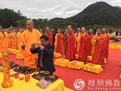 「佛教」福建福清黄檗山万福寺举行大雄宝殿上梁法会