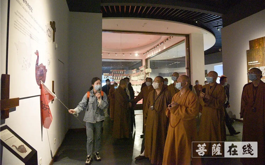 「佛教」广东省佛教界赴湖北武汉开展爱国主义教育学习活动 「佛教」广东省佛教界赴湖北武汉开展爱国主义教育学习活动