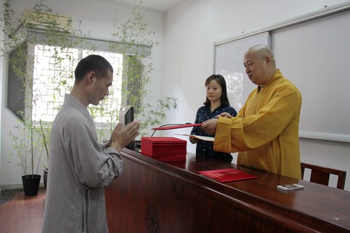 「佛教」广东弘法寺佛学院第五届执事培训班圆满结业