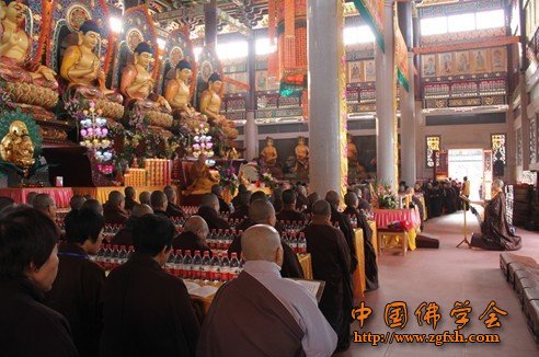 「佛教」广东梅州千佛塔寺隆重举行大悲祈福法会