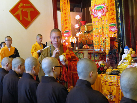 「佛教」北京佑胜教寺举行“女众短期出家法会”