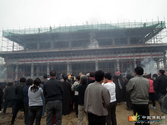 「佛教」河北沧州青县盘古寺隆重举行大雄宝殿上梁仪式 「佛教」河北沧州青县盘古寺隆重举行大雄宝殿上梁仪式