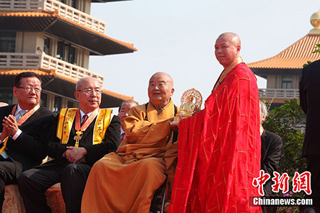 「佛光山」两岸佛教界人士齐聚佛光山 祈祷世界和平两岸和合
