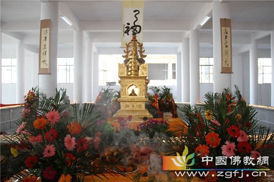 「佛教」湖北浠水胜乘寺迎请本焕长老舍利回山永久安奉