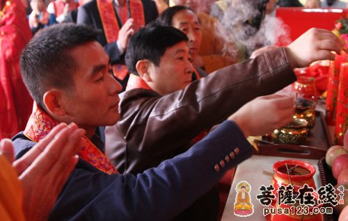 「佛教」江西宜春华林寺隆重举行寺院落成揭牌暨诸佛菩萨开光庆典