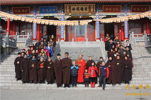 「皈依」陕西勉县天灯禅寺举行佛成道日祝圣、皈依法会