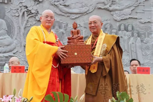 「佛教」贵州贵阳大兴国寺中兴第一代方丈心照法师升座仪式举行