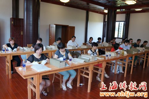 「佛教」上海宁国禅寺首届晒经法会 平熙大和尚慈悲开示