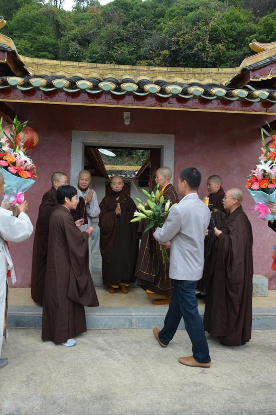 「佛教」广东梅州千佛塔寺念佛堂妙音法师闭关三年出关法会