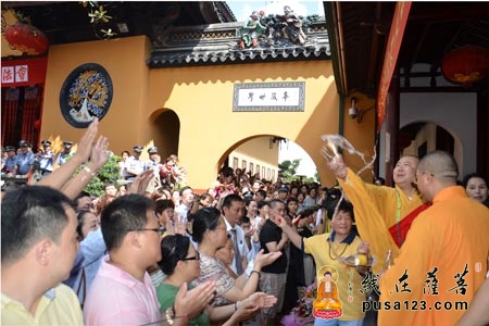 「佛教」上海玉佛寺隆重举行观世音菩萨圣像开光仪式