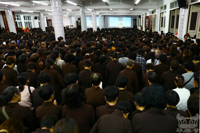 「佛教」全国各寺院举办盂兰盆纪念法会（一）