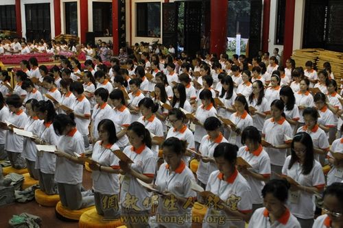 「佛教」四川成都文殊院第九届禅修营:传灯法会 「佛教」四川成都文殊院第九届禅修营:传灯法会