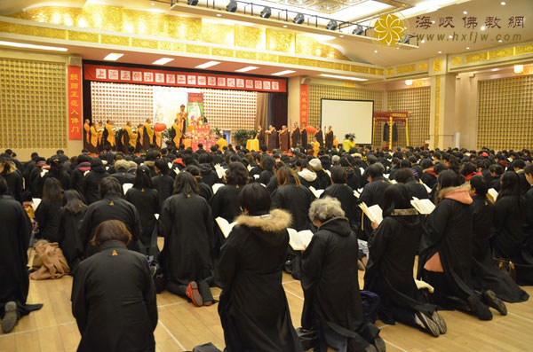 「佛教」上海玉佛禅寺隆重举行第二十四届传授三皈依法会