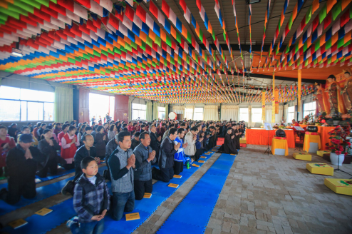 「观音」山东三源寺举行观音圣诞供灯祈福法会