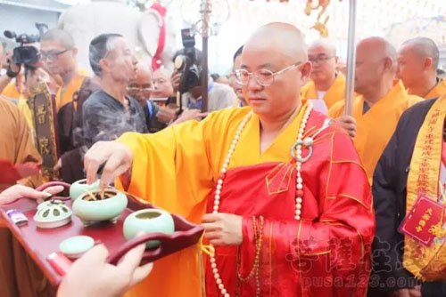 「佛教」贵州贵阳大兴国寺中兴第一代方丈心照法师升座仪式举行