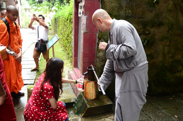 「佛教」南传佛教信众参访江西九江东林祖庭东林寺