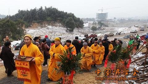 「佛教」江西宜春市隆重举行观音阁暨宜春市佛教协会办公楼上梁法会